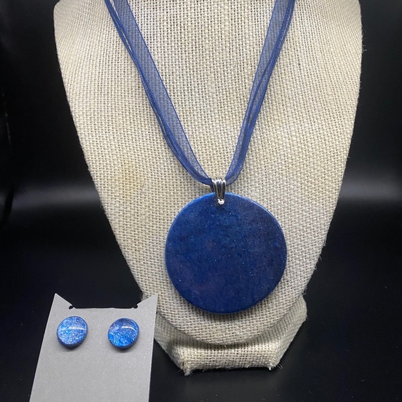 Handmade Pendant Necklace and Matching Earrings - Picture 1 of 1